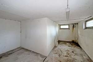 Großzügiges Einfamilienhaus auf einem Traumgrundstück mit Pool, Garage & Platz für die ganze Familie – Birnhornweg 11, 12107 Mariendorf, Berlin – Vorschaubild 53
