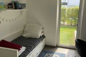 Property thumbnail 12