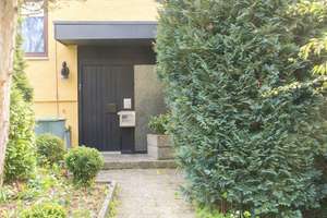 Wohnen im Grünen und doch stadtnah – großzügiges Haus in Tuttlingen – Die vollständige Adresse der Immobilie erhältst du vom Anbieter., 78532 Tuttlingen – Vorschaubild 12