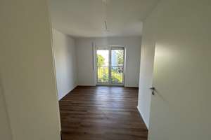 Erstbezug: Sonnige, großzügige 4 ZKB mit Balkon (Whg 8) – Buchnerstr. 27, 85053 Südost, Ingolstadt – Vorschaubild 12