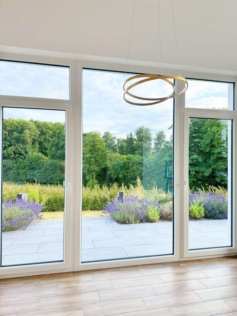 Immobilie in Bilshausen - Exklusives Architektenhaus mit unverbaubarem Waldblick nahe Göttingen - Provisionsfrei - Bild 6