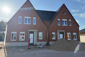 °°°   Doppelhaushälfte   NEUBAU   °°° 5-Zimmer-Haus – Die vollständige Adresse der Immobilie erhältst du vom Anbieter., 49692 Cappeln (Oldenburg) – Vorschaubild 1