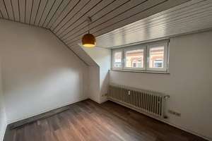 3-Zimmer-Dachgeschosswohnung in Karlsruhe – Die vollständige Adresse der Immobilie erhältst du vom Anbieter., 76185 Mühlburg, Karlsruhe – Vorschaubild 9