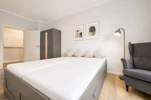 Neu sanierte & neu vollmöblierte 3-RW * neue EBK *Süd-Balkon* Bad mit Fenster + Wanne* zentral! – Hansastraße 22, 1097 Leipziger Vorstadt, Dresden – Vorschaubild 16
