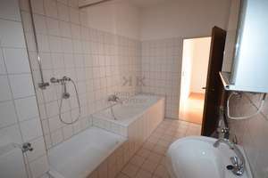 Schöne und gemütliche Wohnung im DG ! – Die vollständige Adresse der Immobilie erhältst du vom Anbieter., 47228 Hochemmerich, Duisburg – Vorschaubild 7