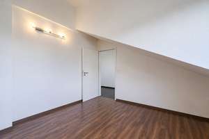 Modern wohnen mit Komfort – Dachgeschosswohnung mit Balkon & TG-Stellplatz – Die vollständige Adresse der Immobilie erhältst du vom Anbieter., 74076 Heilbronn, Heilbronn – Vorschaubild 9