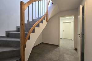 Provisionsfrei: bezugsfertige Dachgeschoss-Maisonettewohnung in Trudering – Die vollständige Adresse der Immobilie erhältst du vom Anbieter., 81825 Waldtrudering, München – Vorschaubild 26