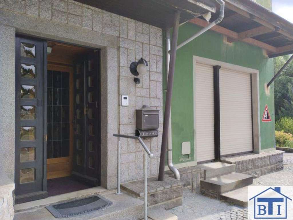 Immobilie in Ebersbach-Neugersdorf - Wohn- und Geschäftshaus mit Potenzial und beziehbarer Wohnung - Bild 4