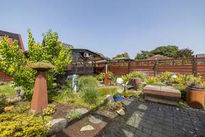 Wohnen mit Stil, Komfort und Gartenidylle – Ihr Zweifamilienhaus in begehrter Lage von KR-Uerdingen! – Die vollständige Adresse der Immobilie erhältst du vom Anbieter., 47829 Uerdingen, Krefeld – Vorschaubild 7
