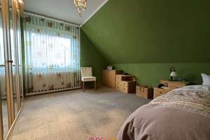 Mehr Raum als gedacht – Doppelhaushälfte mit 2 Carports, ausgebautem Spitzboden & Südwestterrasse – Die vollständige Adresse der Immobilie erhältst du vom Anbieter., 38300 Wolfenbüttel – Vorschaubild 12