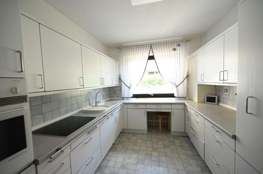 Immobilie in Breitenbrunn - Stilvoller Wohntraum - 
Großzügig Wohnen & Arbeiten & Leben!
  Breitenbrunn - Gimpertshausen - Bild 4