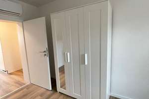 Modernes WG-Zimmer in ruhiger, zentraler Lage von Augsburg – frisch saniert & möbliert – Neuhofer Straße 6, 86154 Links der Wertach-Nord, Augsburg – Vorschaubild 1
