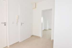 Charmante,   2 Zimmer  Dachgeschoss - Wohnung mit Balkon – Die vollständige Adresse der Immobilie erhältst du vom Anbieter., 47798 Stadtmitte, Krefeld – Vorschaubild 14