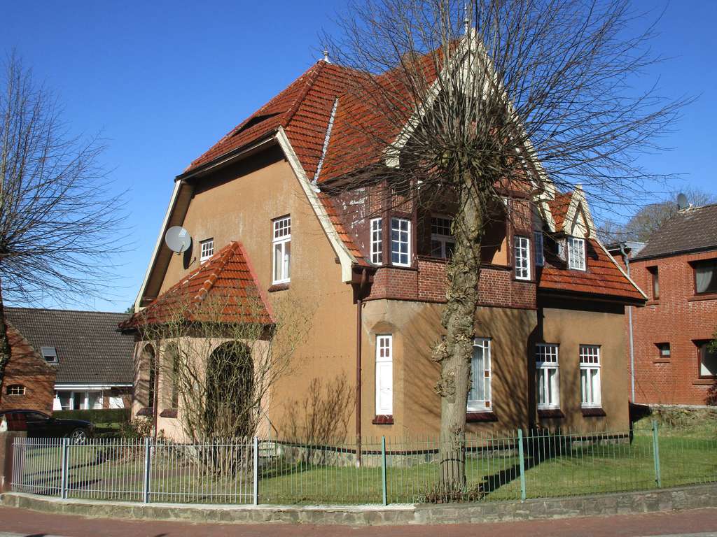 Immobilie in Drage - Charmantes Wohnhaus mit Ausbaupotenzial in Hohenaspe von Privat - Bild 0