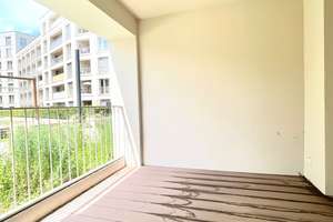 Sonnige Drei-Zimmer-Erdgeschosswohnung mit schöner Terrasse