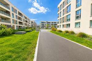 antaris Immobilien GmbH **Wohnkomfort mit Mehrwert: Gut geschnittene 3-Raum-Wohnung mit Balkon**