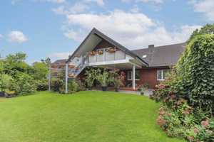 2Fam.Haus mit Top-Potenzial in Citylage - geeignet als Mehrgenerationenhaus – Gütersloh (Kreis) – Vorschaubild 1