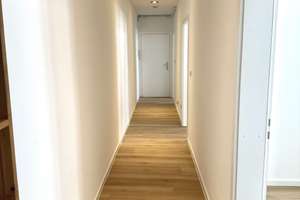 RUHIG GELEGENE CITY-ALTBAUWOHNUNG – Friedrichstraße 10, 65185 Mitte, Wiesbaden – Vorschaubild 6