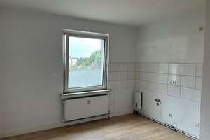 Gemütliche 2-Zimmer Wohnung mit großer Wohnküche und Gemeinschaftsgarten – Im Rocken 10, 45889 Bismarck, Gelsenkirchen – Vorschaubild 4