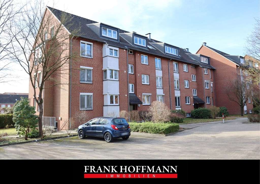 Immobilie in Halstenbek - Gepflegte Eigentumswohnung mit Stellplatz direkt an der Grenze zu Hamburg in Halstenbek - Bild 0