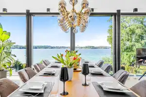 Unikat in erster See Linie mit Seeufergrundstück, Steg, Bootsliegeplatz und Boje – Starnberg (Kreis) – Vorschaubild 12