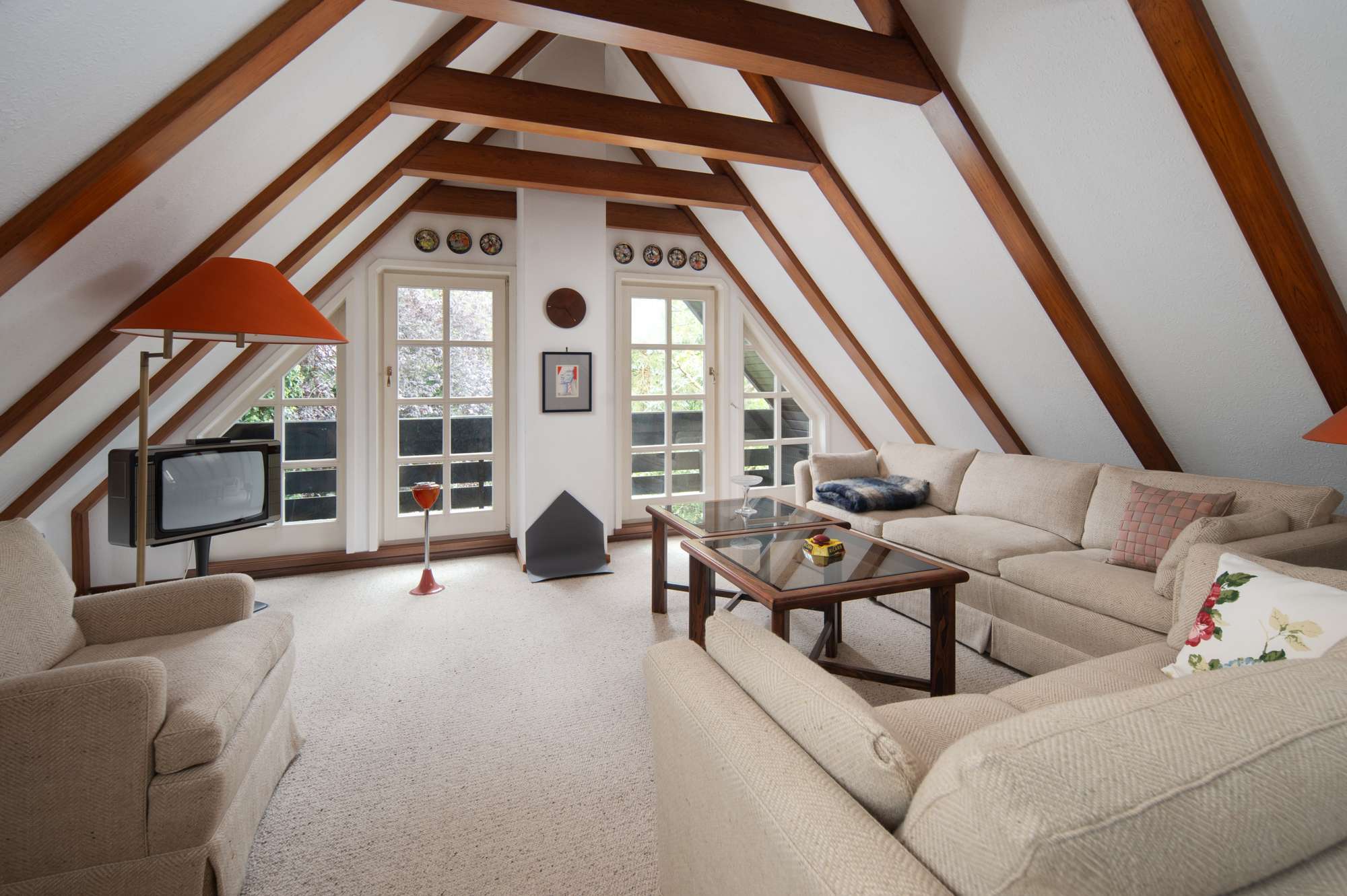 Immobilie in Thedinghausen - Einzigartiges Landhaus auf circa 9050 m² parkähnlichem Grundstück - Bild 4