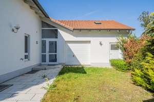 Familienidyll mit großzügigem Garten:
Gepflegtes, lichterfülltes Zweifamilienhaus in ruhiger Lage – Die vollständige Adresse der Immobilie erhältst du vom Anbieter., 84453 Mühldorf am Inn – Vorschaubild 26