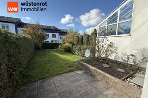 Schönes Reihenmittelhaus in Böblingen mit Garten, Balkon & Garage in zentraler und ruhiger Wohnlage – Die vollständige Adresse der Immobilie erhältst du vom Anbieter., 71032 Böblingen – Vorschaubild 1