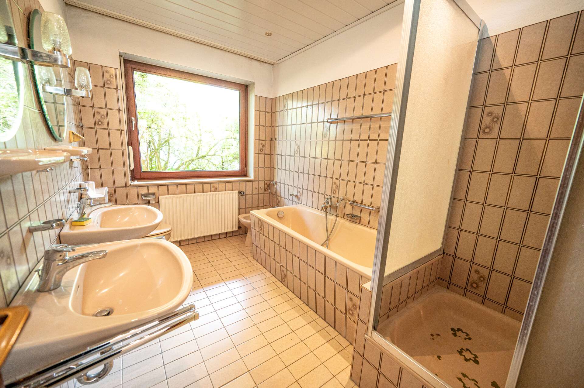 Immobilie in Hiddenhausen - Großzügiges Wohnidyll mit Naturgrundstück und attraktiver Käuferprovision - Bild 7