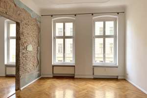 Hochwertig sanierte Gründerzeit-Wohnung mit ca. 3,70m Raumhöhe am Monbijoupark