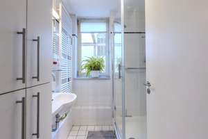 Traumwohnung-Penthouse mit Blick über München zur Kapitalanlage – Die vollständige Adresse der Immobilie erhältst du vom Anbieter., 81925 Parkstadt, München – Vorschaubild 11