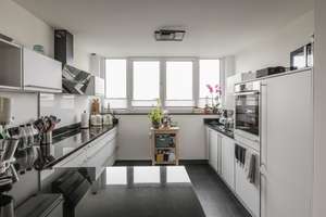Neuwertig! Super schicke 3,5-Raum DG-Wohnung auf rd. 82 m² mit Aufzug in Rüttenscheid – Die vollständige Adresse der Immobilie erhältst du vom Anbieter., 45131 Rüttenscheid, Essen – Vorschaubild 8