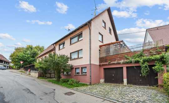 Mehrfamilienhaus in Lichtenstein-Unterhausen: 4 Wohneinheiten + ausbaufähiges Bestandsgebäude