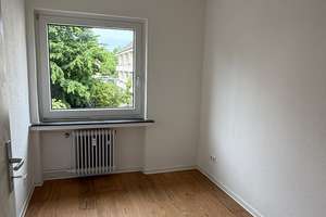 Erstbezug nach Sanierung: 3,5-Zimmer-Wohnung + Sackgassenendlage + große Fensterfronten + Balkon – Koerstr. 7, 44143 Wambel, Dortmund – Vorschaubild 11
