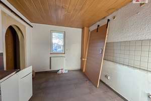 Kauf günstiger als Miete - Einfamilienhaus zentraler Lage von Raschau – Die vollständige Adresse der Immobilie erhältst du vom Anbieter., 8352 Raschau-Markersbach – Vorschaubild 9
