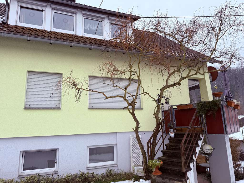 Immobilie in Untergruppenbach - 2-Familienhaus mit Einliegerwohnung in Untergruppenbach-Oberheinriet | Provisionsfrei - Bild 2