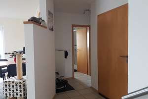 Wohnen mit Charakter: Großzügige 4-Zimmer-Wohnung in Künzell – Die vollständige Adresse der Immobilie erhältst du vom Anbieter., 36093 Künzell – Vorschaubild 4