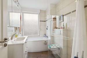 Altbau-Charme mit Geschichte - MFH mit 5 WE und 4 Garagen in Herne – Die vollständige Adresse der Immobilie erhältst du vom Anbieter., 44625 Holsterhausen, Herne – Vorschaubild 9