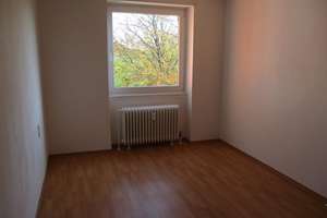 Renovierte 3 Zimmer-Wohnung mit Balkon – 38228 Lebenstedt, Salzgitter – Vorschaubild 3