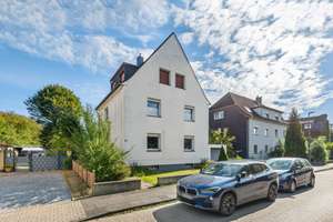 Freistehendes Dreifamilienhaus in Angermund + Einzelgarage + weitläufigem Grundstück – 40489 Angermund, Düsseldorf – Vorschaubild 8