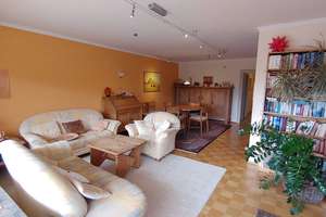 Elegantes Reihenmittelhaus mit Garage in Linz am Rhein – Die vollständige Adresse der Immobilie erhältst du vom Anbieter., 53545 Linz am Rhein – Vorschaubild 1