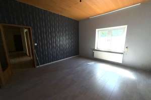 3-Zimmer-Wohnung in Duisburg-Beeck | Renovierungsbedürftig mit Gestaltungspotenzial – Fontanestraße 7, 47139 Beeck, Duisburg – Vorschaubild 9