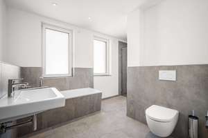 Stadtgrün196 | 4-Zimmer-Wohnung im 3. OG mit großem Tageslichtbad und Balkon mit Innenhofblick – Die vollständige Adresse der Immobilie erhältst du vom Anbieter., 30177 List, Hannover – Vorschaubild 19