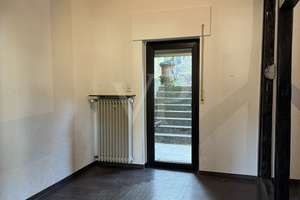Einfamilienhaus im Stadtteil Idar mit moderner Küche & Garten – Die vollständige Adresse der Immobilie erhältst du vom Anbieter., 55743 Idar-Oberstein – Vorschaubild 9