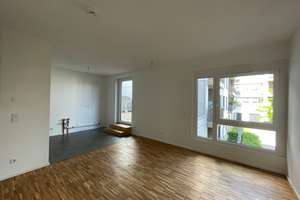 Helle 3-Zimmer Wohnung mit großer Terrasse