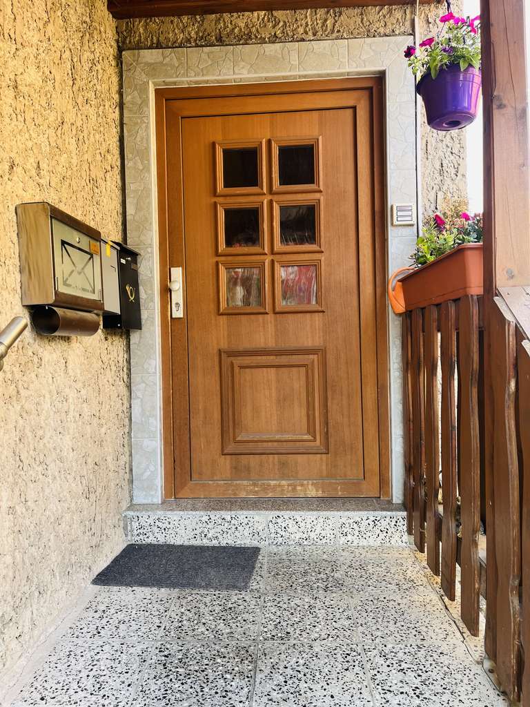 Immobilie in Meiningen - Drei-FamilienHaus mit fast 7 % Rendite - Bild 3