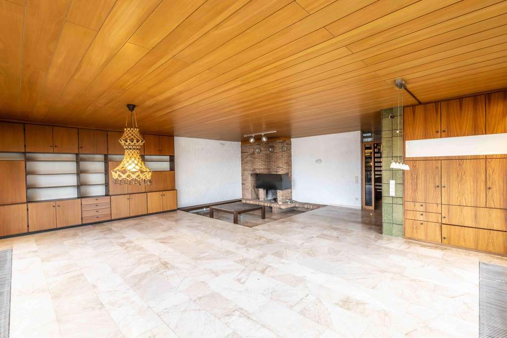 Immobilie in Schorndorf - Freistehendes Einfamilienhaus mit Einliegerwohnung in begehrter Aussichtslage von Schorndorf! - Bild 4