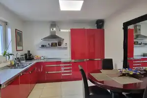 Luxuriöses 3-Familienhaus in Top-Lage Hannover – Komfort, Exklusivität und Flexibilität – Hannover – Vorschaubild 17