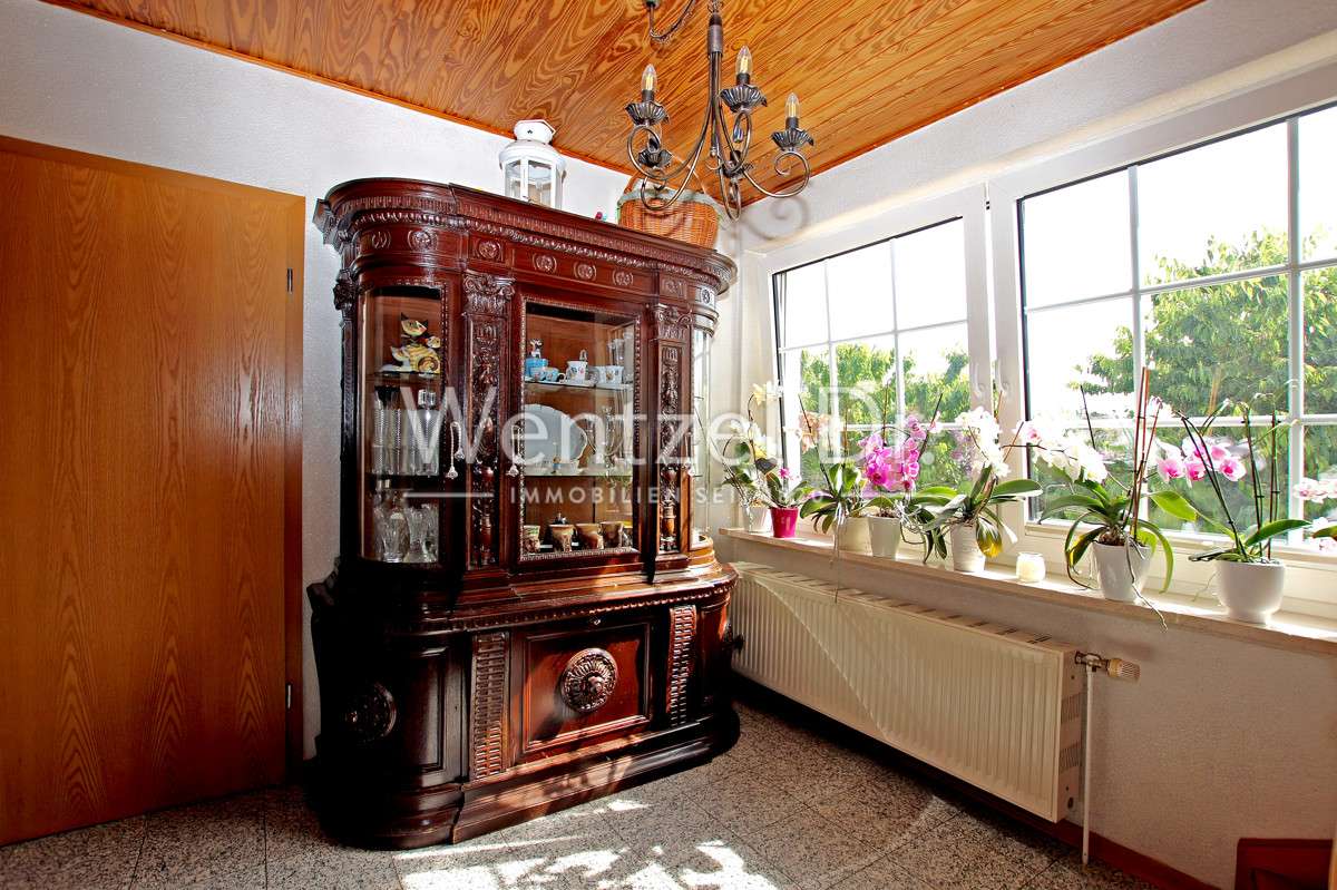 Immobilie in Pampow - Großzügiges Anwesen mit separater 300 qm großen Kalthalle am Rande Schwerins ! - Bild 3