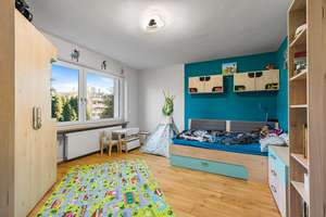 Letzte Chance: Stilvoll Wohnen und Vermieten - Charmantes 3-Parteien-Haus mit Potenzial – Die vollständige Adresse der Immobilie erhältst du vom Anbieter., 82166 Gräfelfing – Vorschaubild 18
